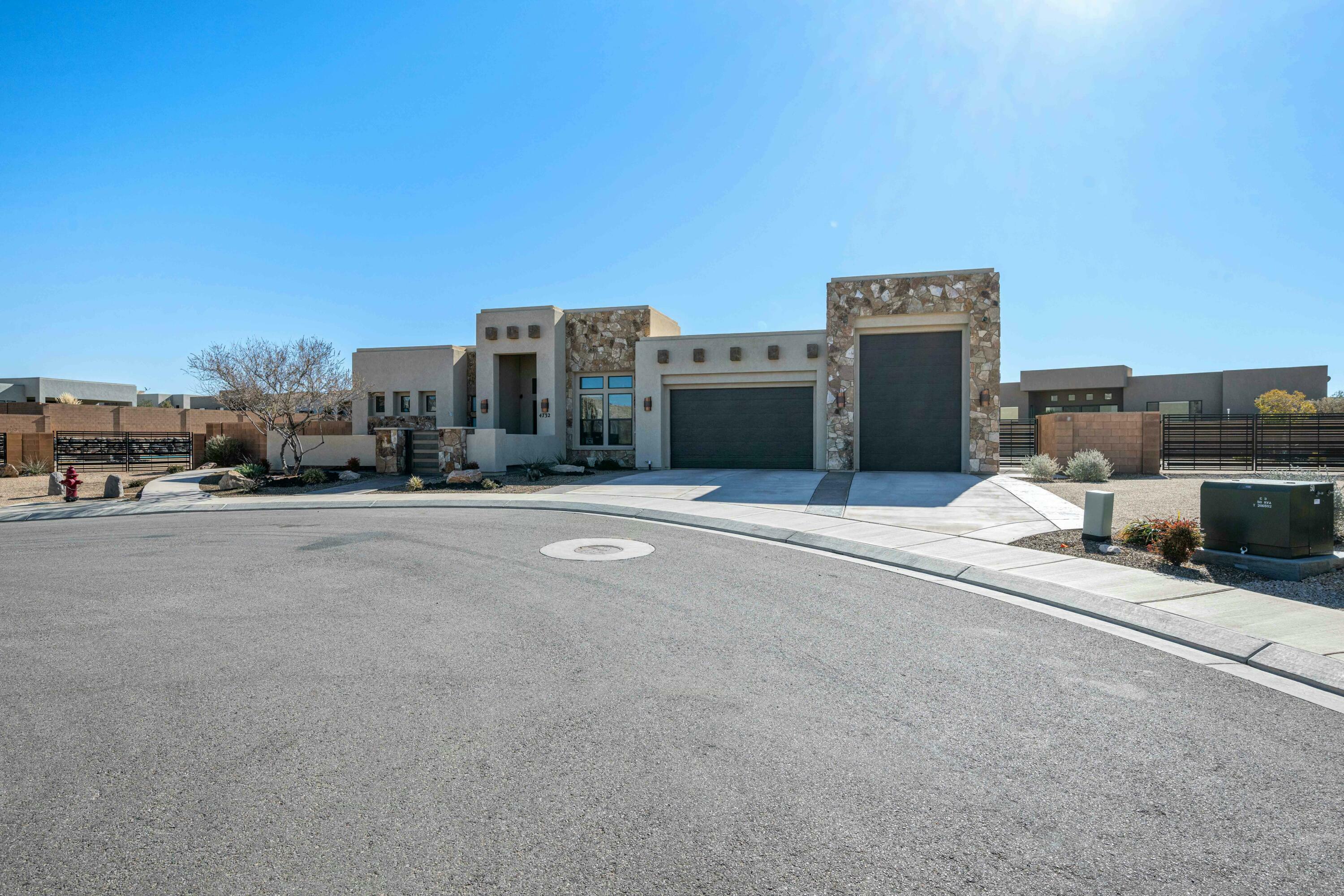 Property Photo:  4732 N Fish Rock Cir  UT 84770 