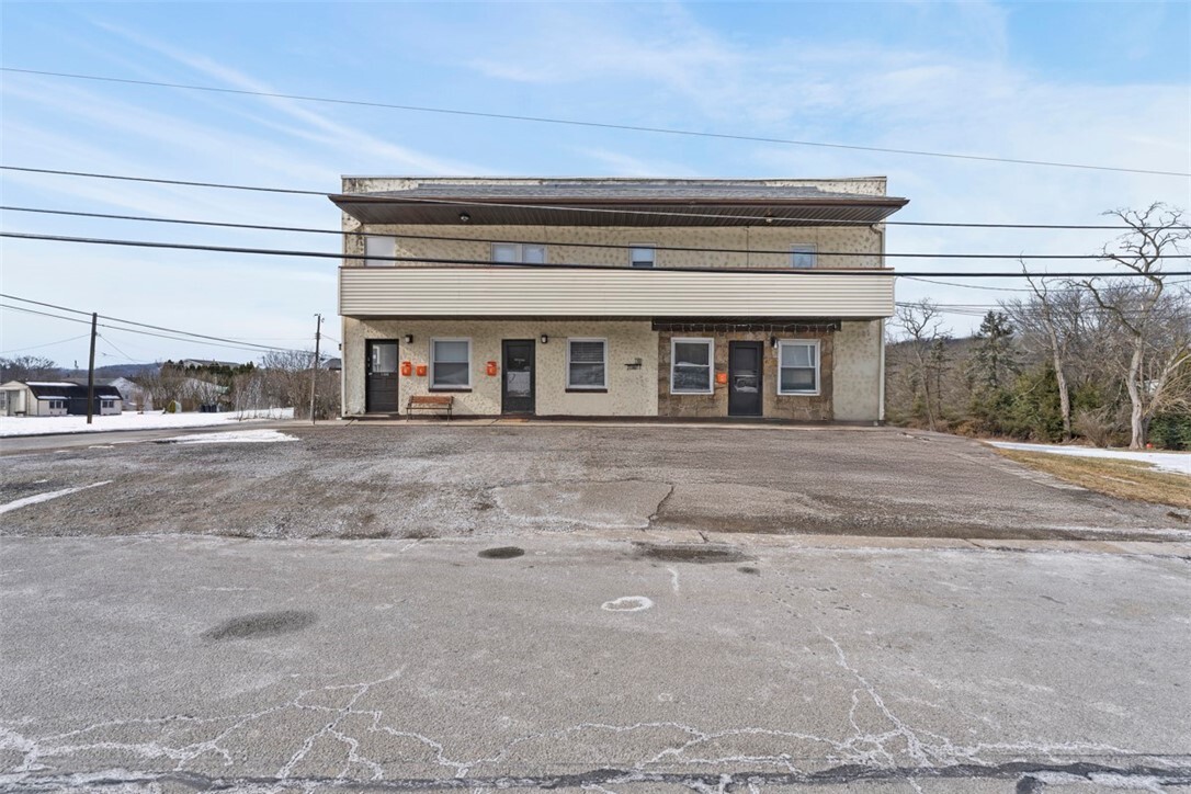 Property Photo: 1300 Stewart St PA 15065