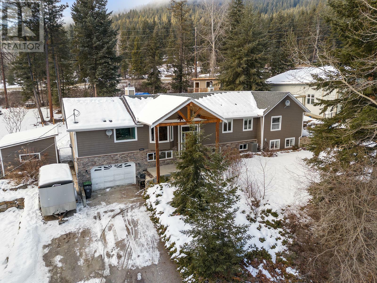 7992 Falcon Ridge Crescent  Kelowna BC V1P 1J2 photo
