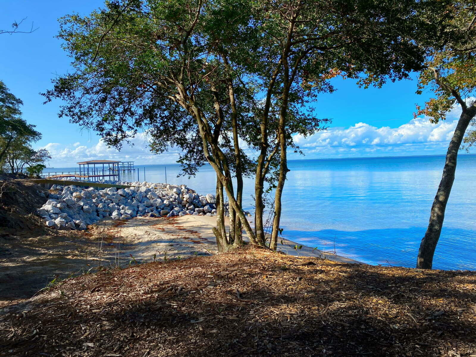 Property Photo: 1911 Ladybird Lane FL 32563