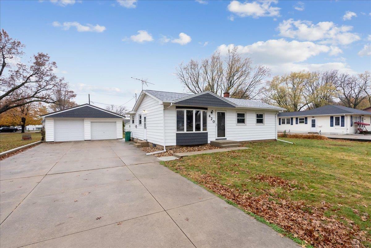420 Gilbertville Road  Elk Run Heights IA 50707 photo