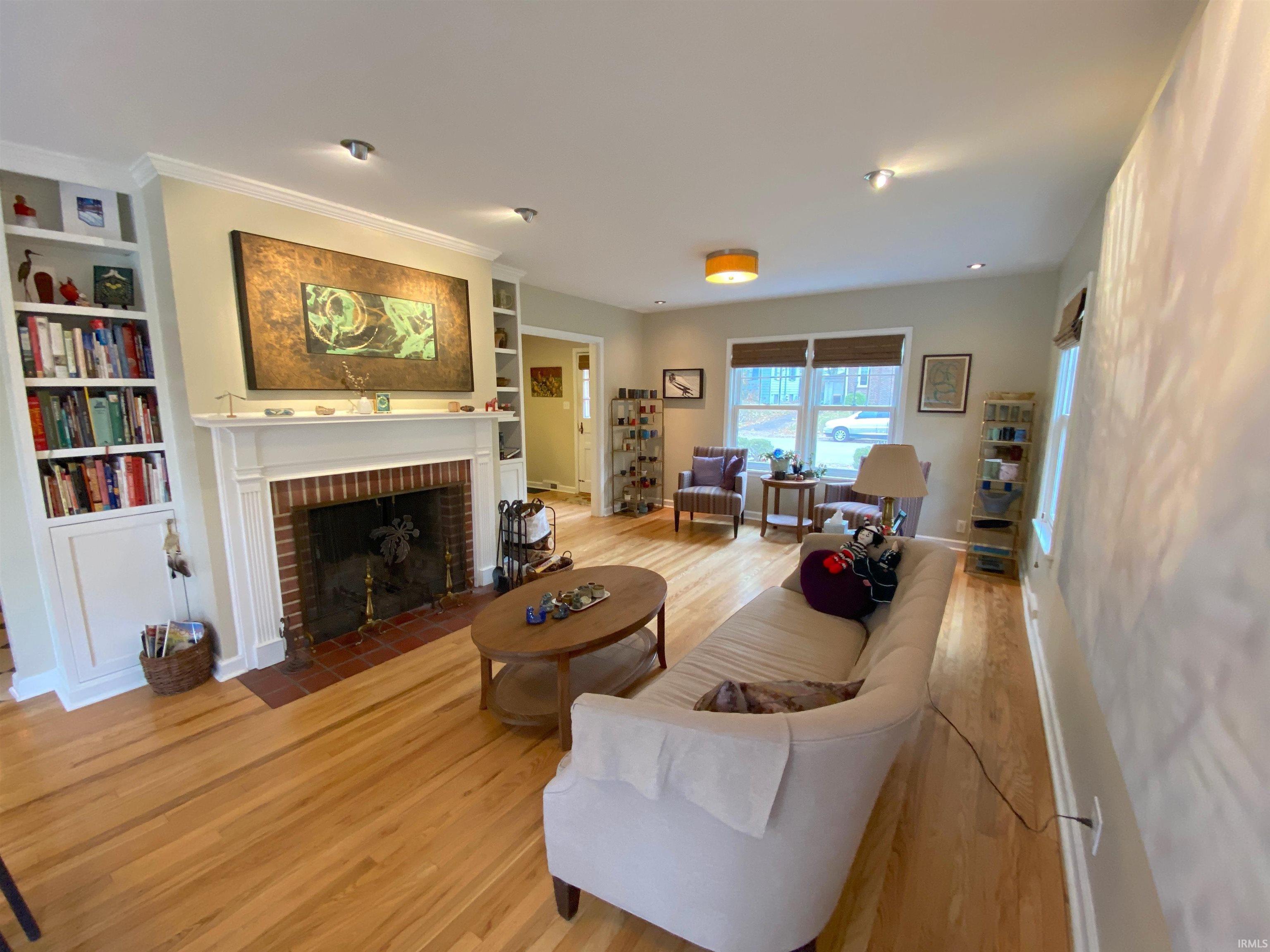 Property Photo: 1307 E 2nd Street IN 47401