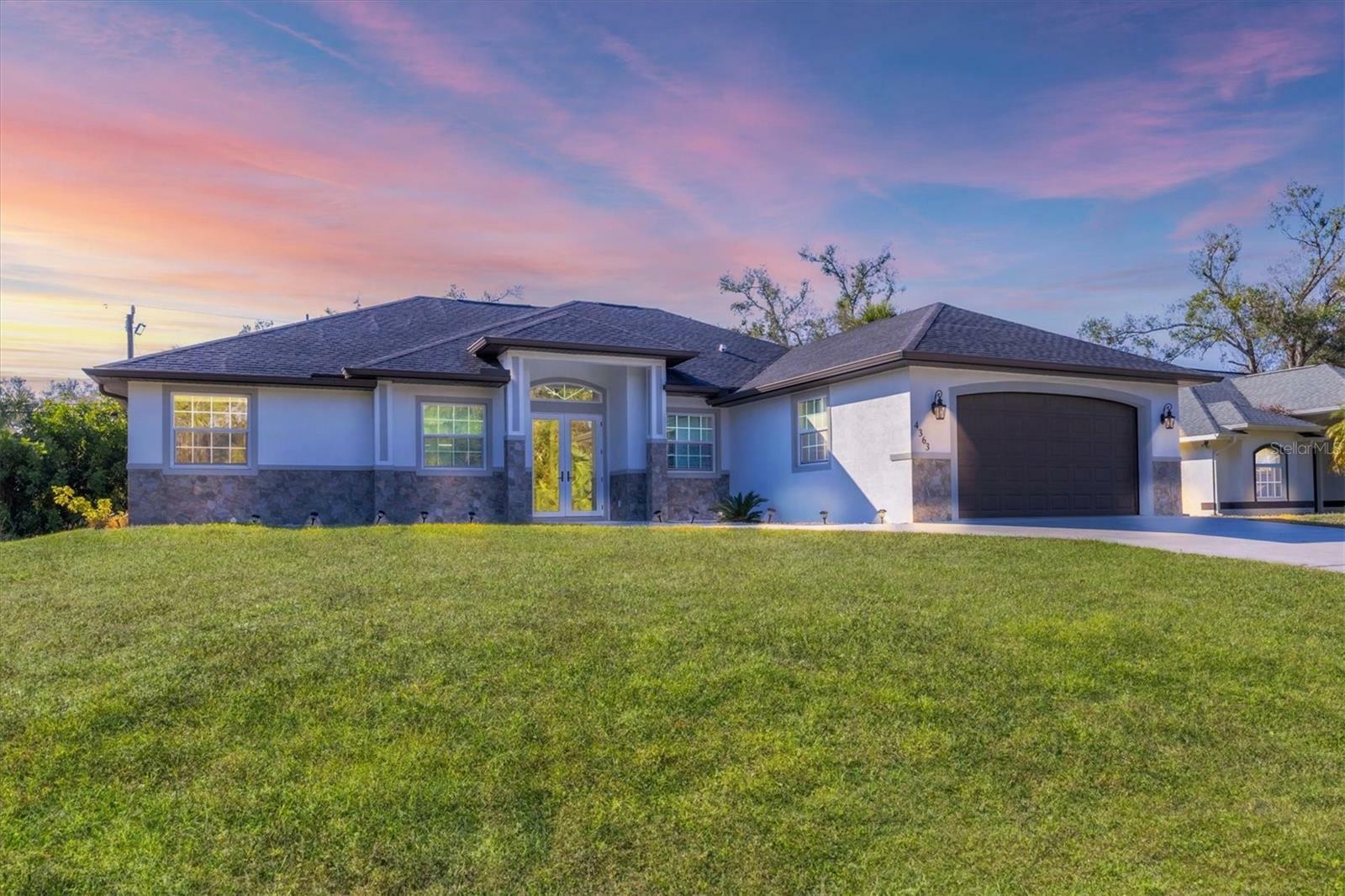 Property Photo: 4363 Hamwood Street FL 34287