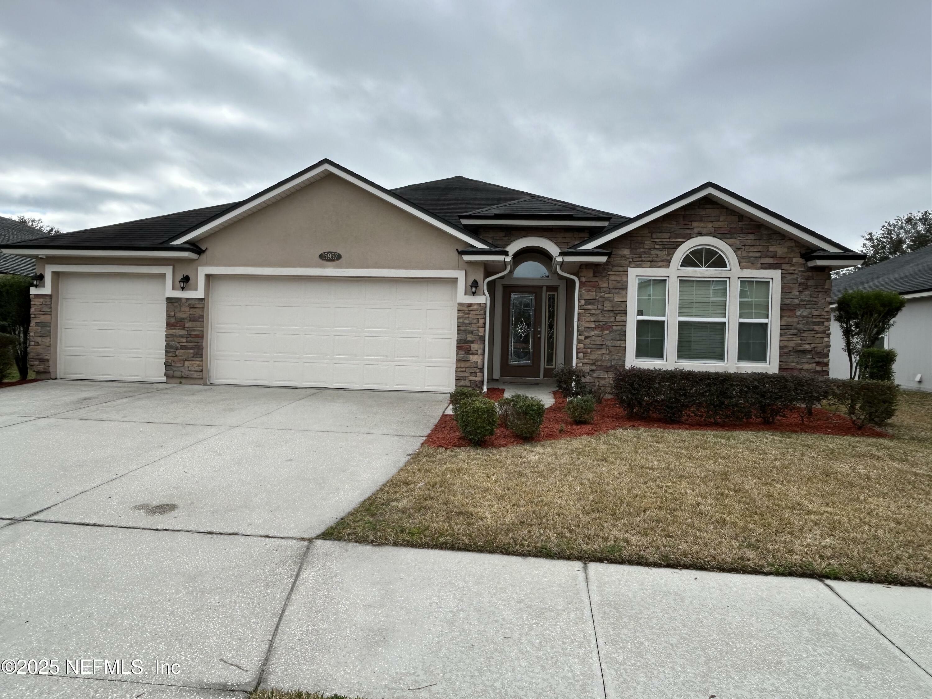 Property Photo:  15957 Bainebridge Drive  FL 32218 