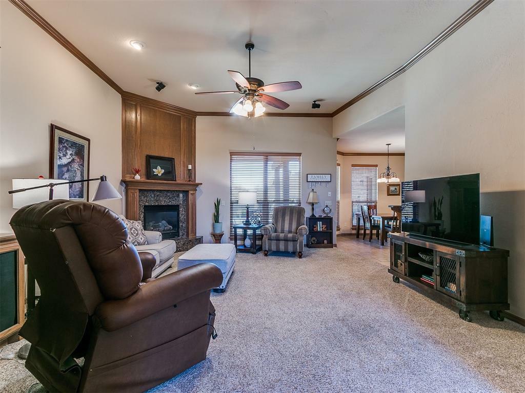 Property Photo:  16200 Old Oak Drive  OK 73013 