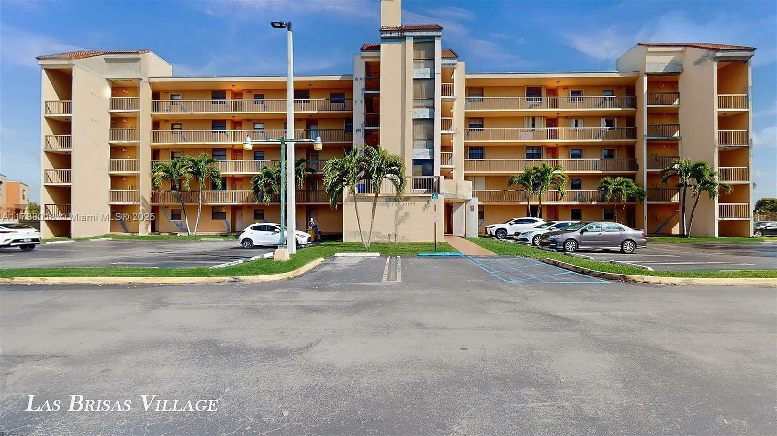 Property Photo:  10155 NW 9th St Cir 4-403  FL 33172 