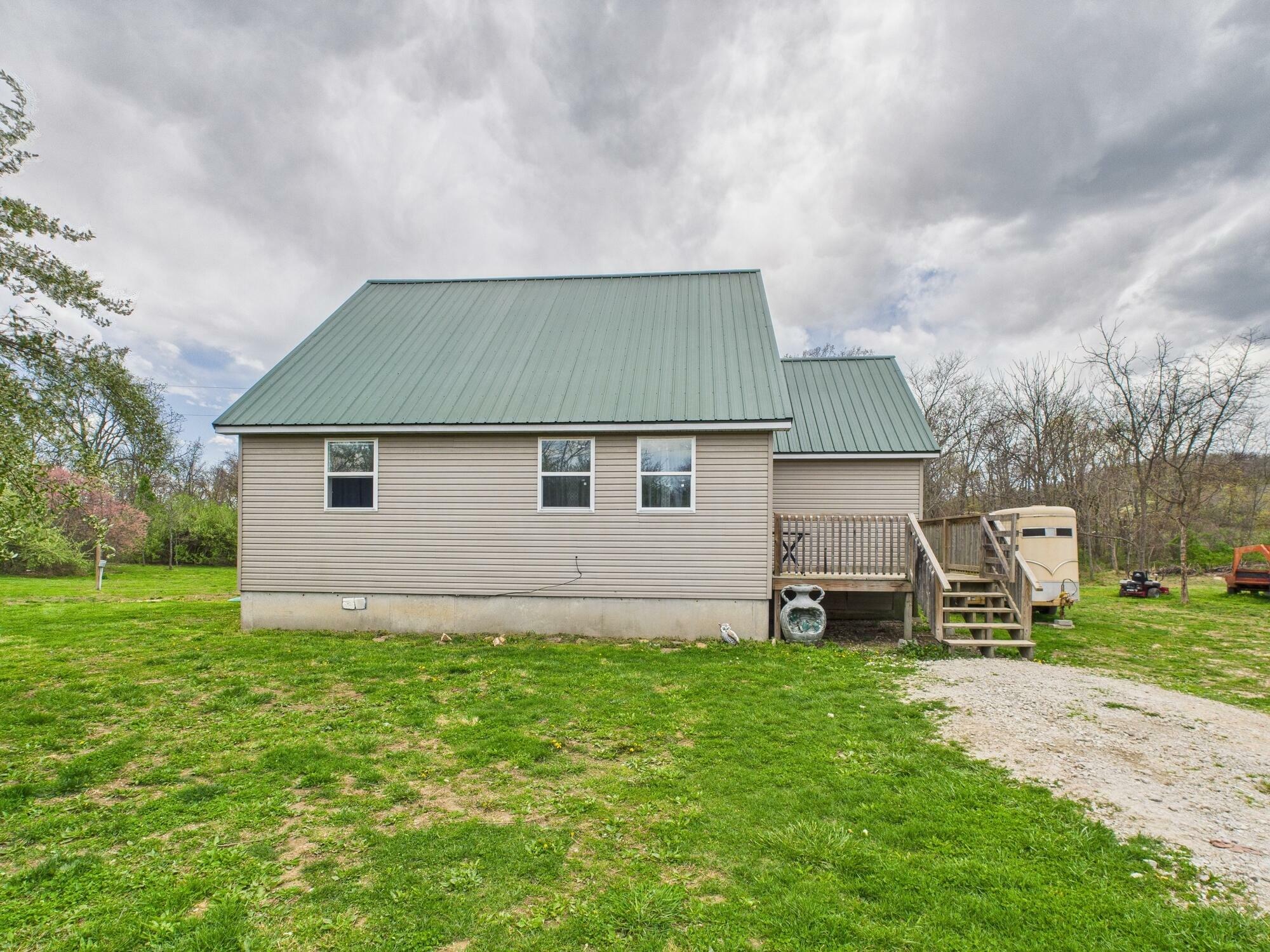 Property Photo: 2305 King Road MO 65711