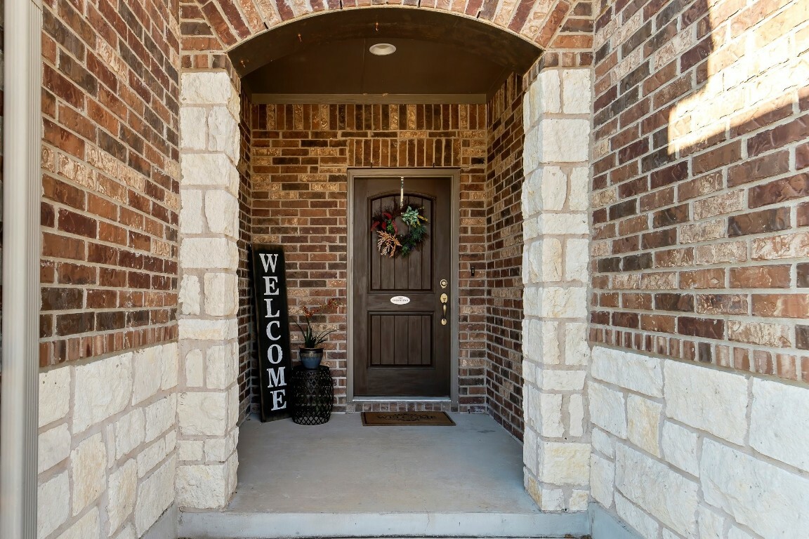 Property Photo:  219 Tradinghouse Creek Street  TX 78633 