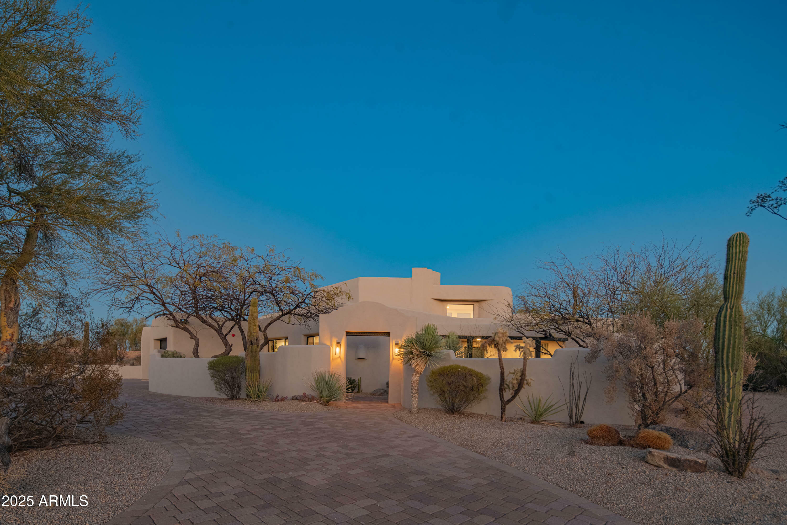 Property Photo:  30600 N Pima Road 19  AZ 85266 