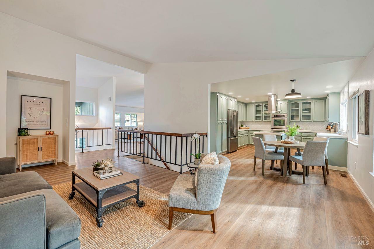 Property Photo: 15 Carob Way CA 94945