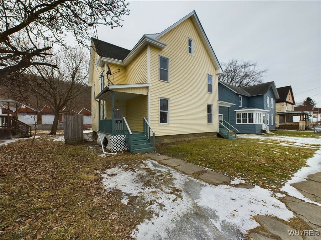 Property Photo:  39 Davenport Street 37  NY 14843 