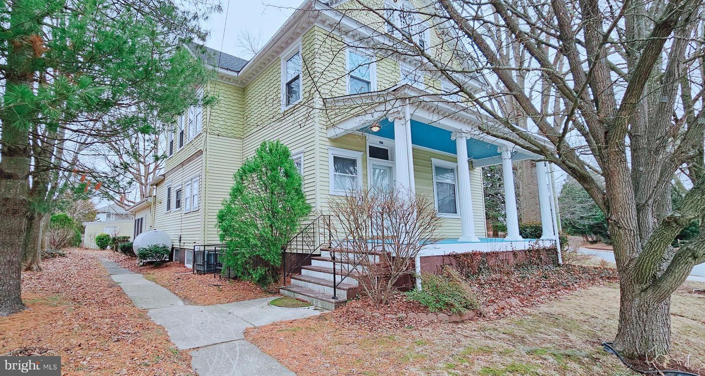 Property Photo: 321 S Walnut Street DE 19963