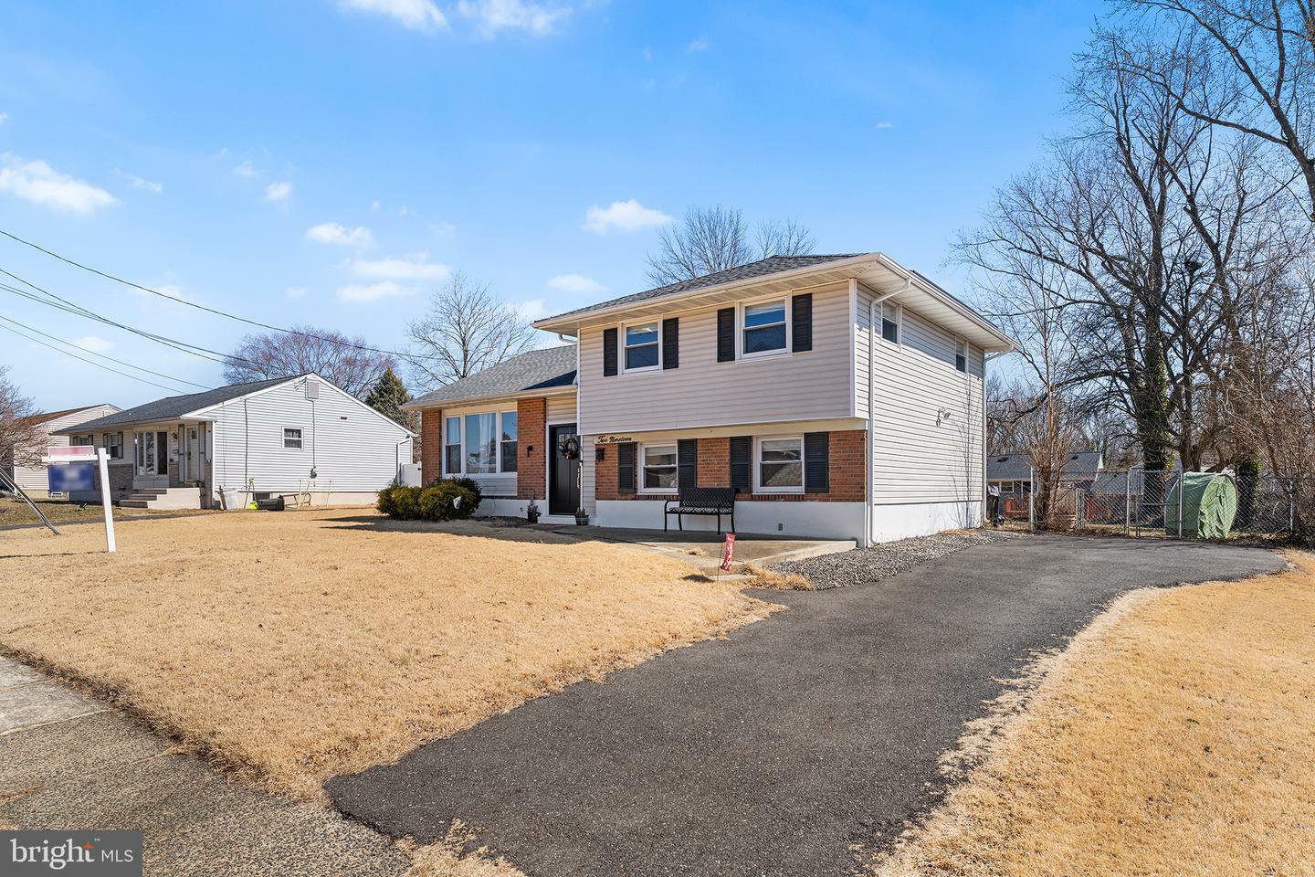 Property Photo:  219 Tilford Road  NJ 08083 