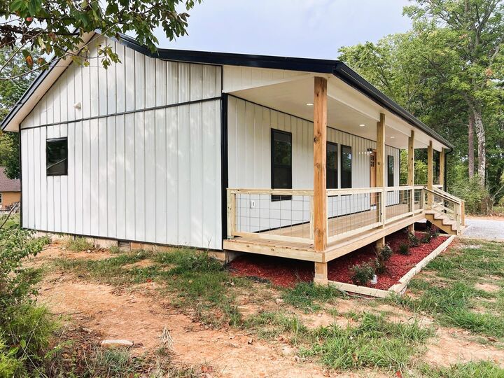 Property Photo: 605 Frances Cove AR 72560