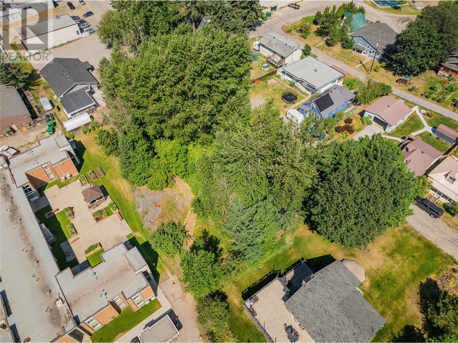 Lot 13-20 Third Avenue  Rossland BC V0G 1Y0 photo