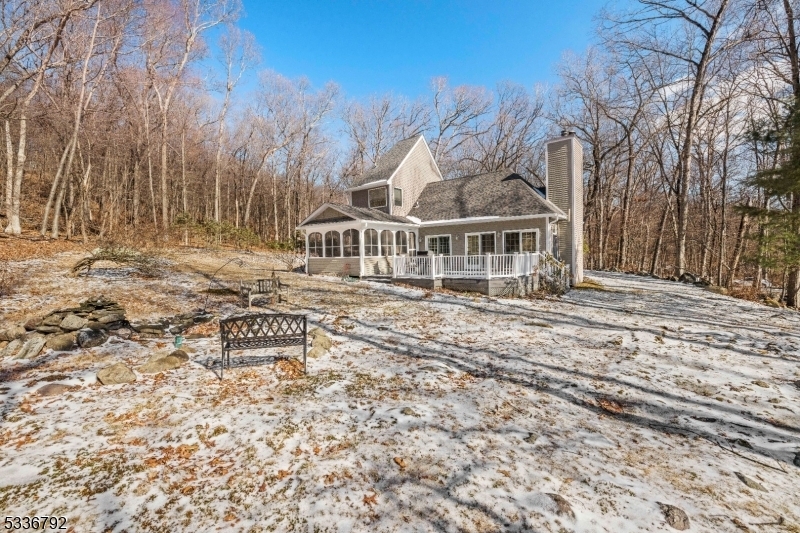 Property Photo:  21 Wendover Rd  NJ 07834 