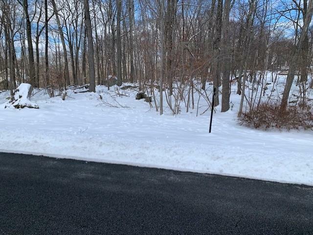 Property Photo: 518 E Mountain Road N NY 10516