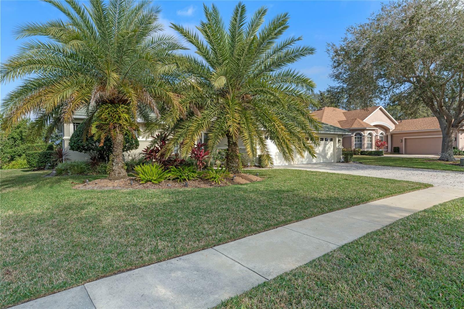 Property Photo:  121 Hammock Oak Circle  FL 32713 