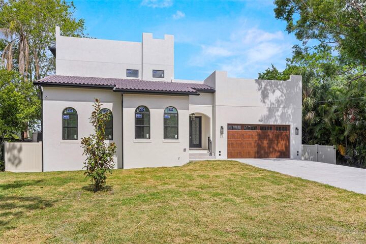 1802 E Park Circle  Tampa FL 33610 photo