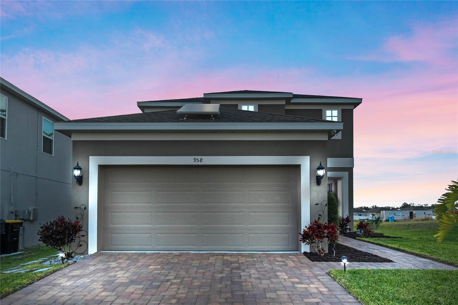 Property Photo: 958 Anna Place FL 33837