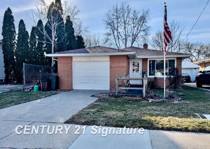 1813 Oxford Street  Saginaw MI 48602 photo