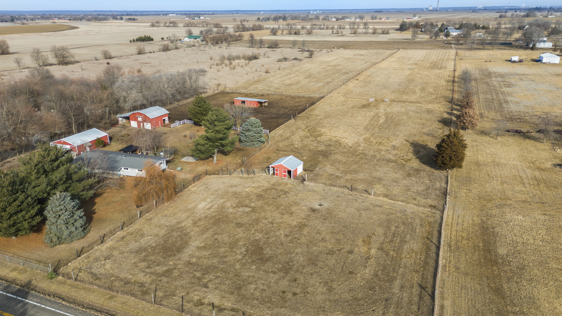 Property Photo:  13338 Townline Road  IL 61534 