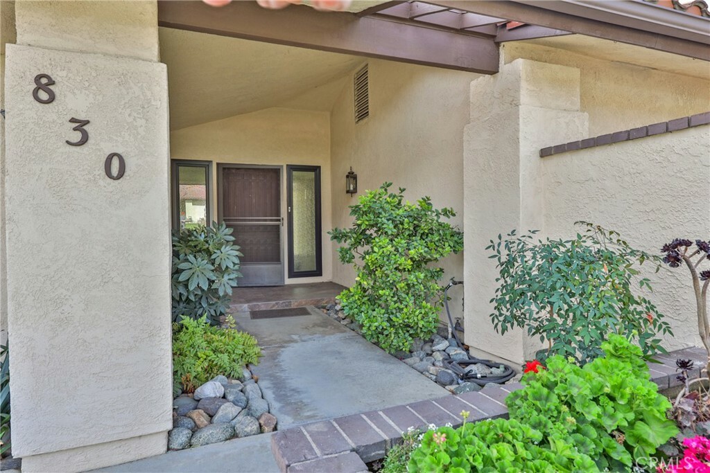 Property Photo: 830 Calle Del Sol CA 91784