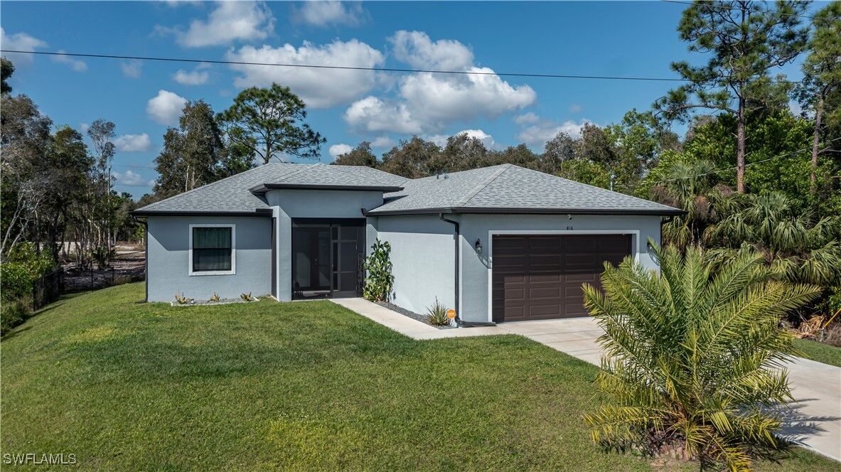 Property Photo:  816 Bell Boulevard S  FL 33974 