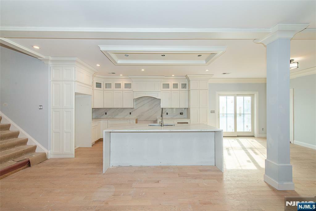 Property Photo:  6 Joan Drive  NJ 07045 