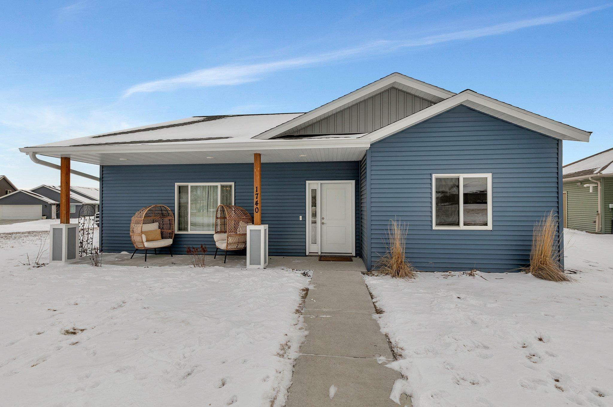 Property Photo:  1740 Trentwood Drive  MN 56377 