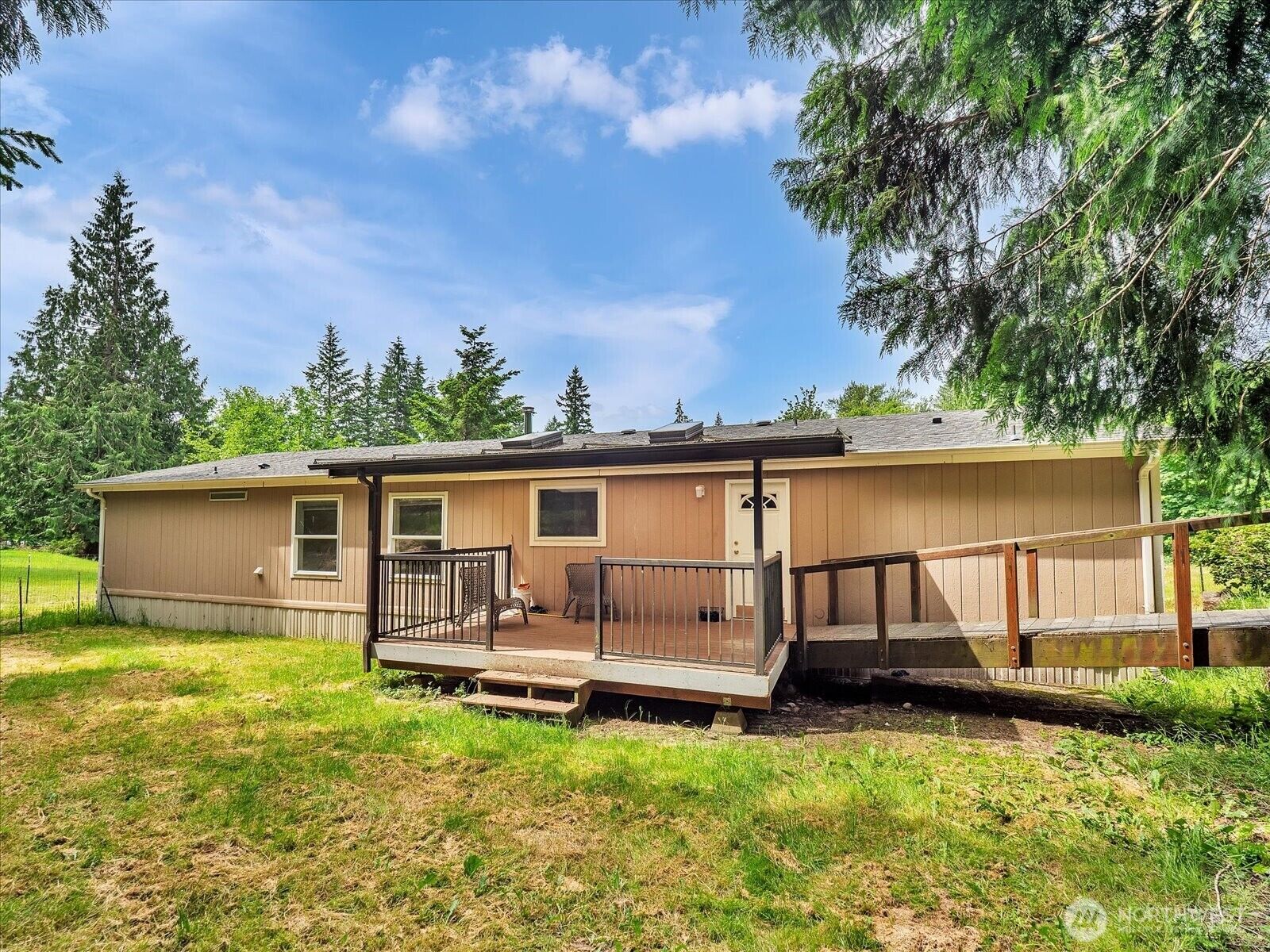 Property Photo: 10429 Grandview Road WA 98223