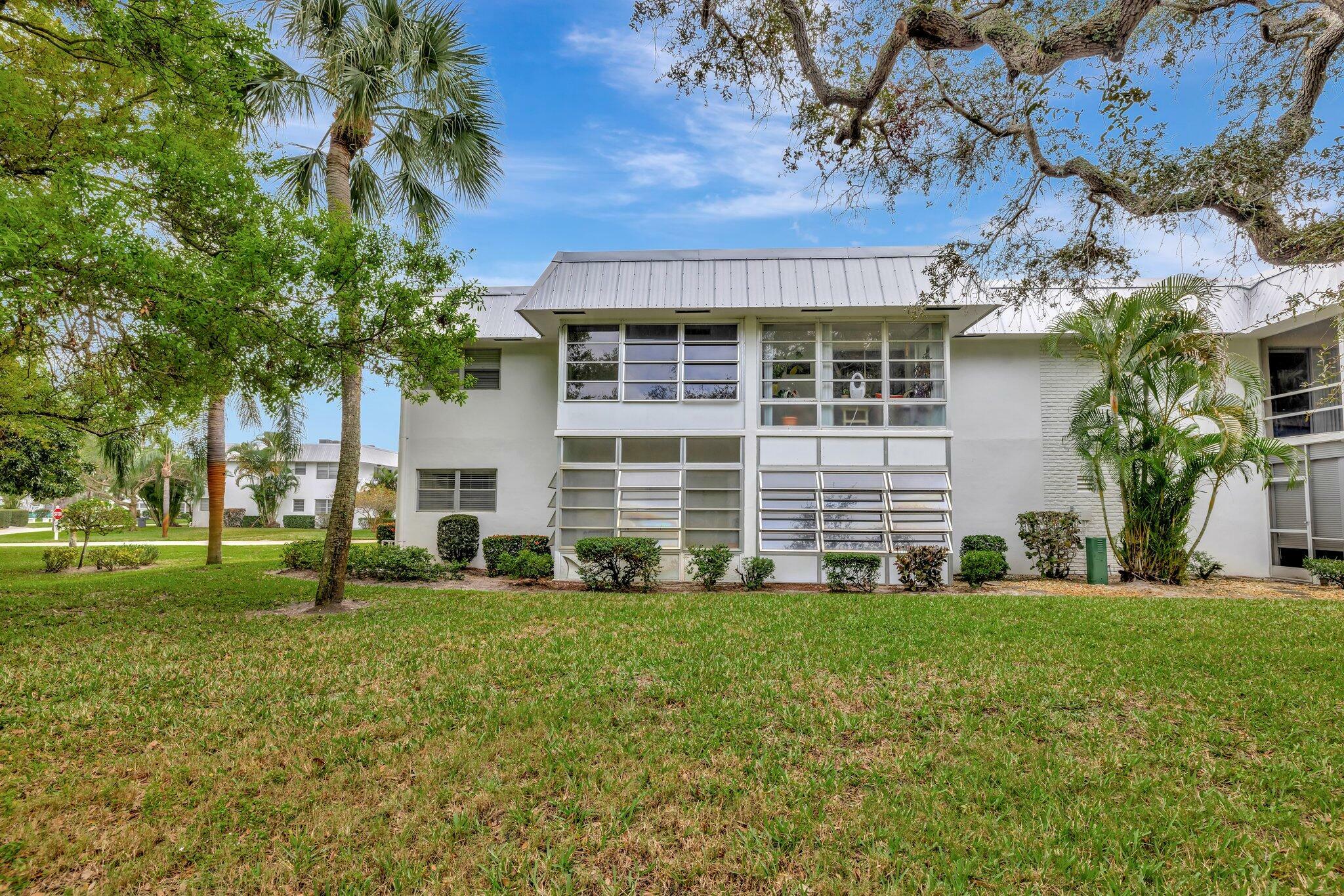 Property Photo:  2929 SE Ocean Blvd 107-6  FL 34996 