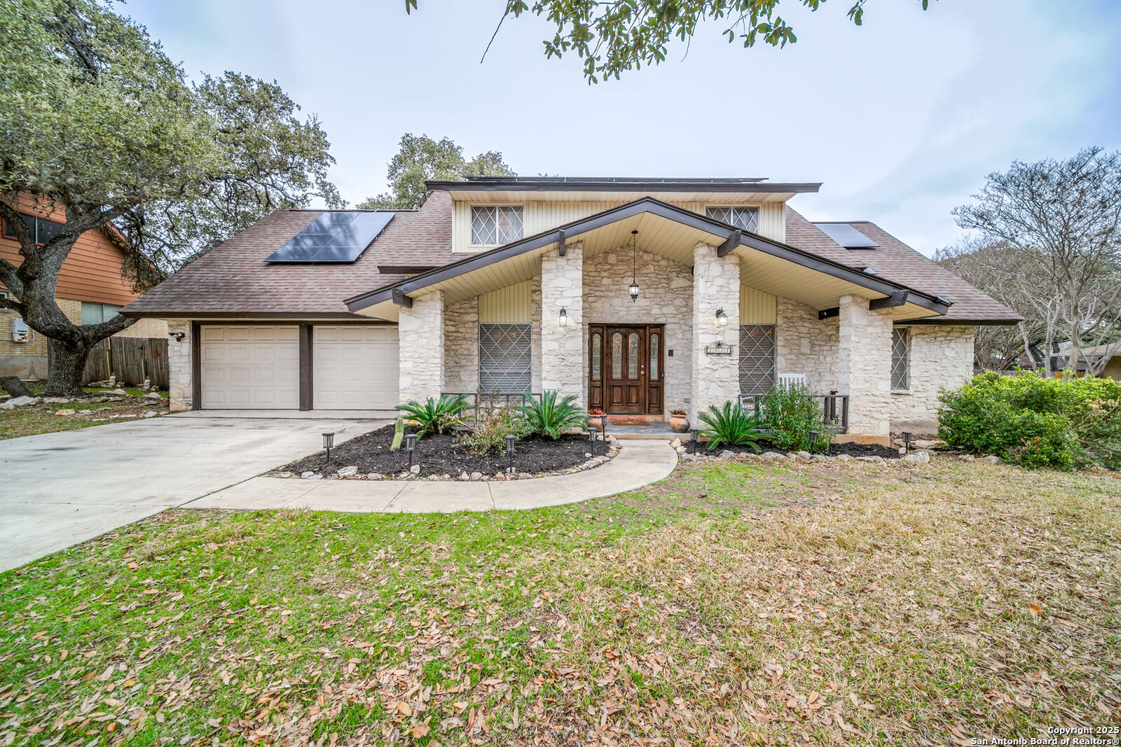 Property Photo:  2027 Broken Oak  TX 78232 