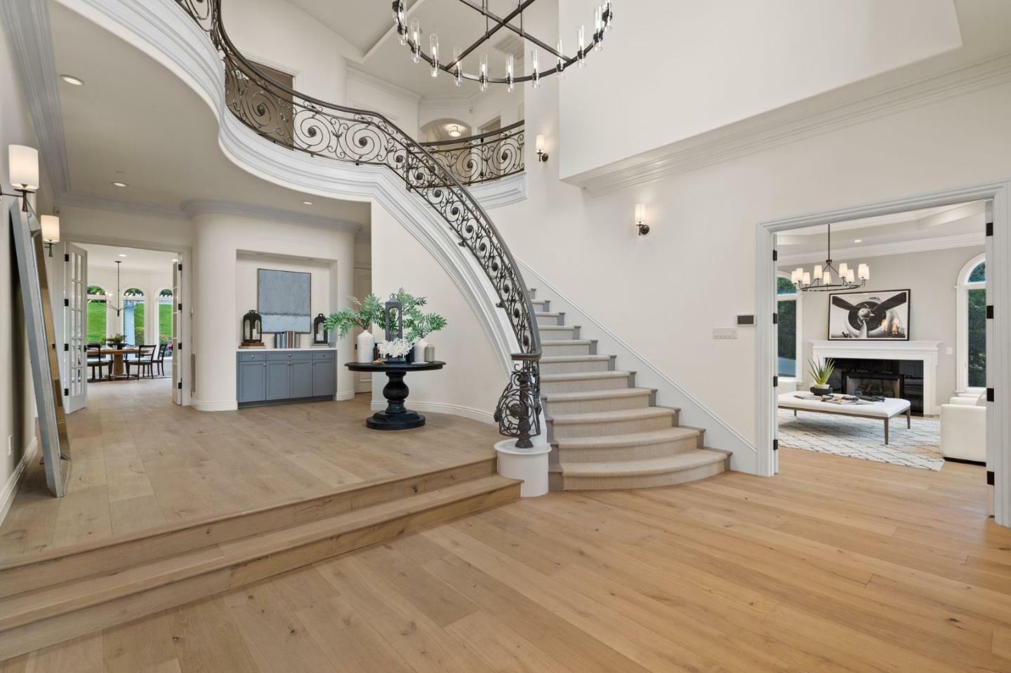 Property Photo: 1535 Lakeview Drive CA 94010