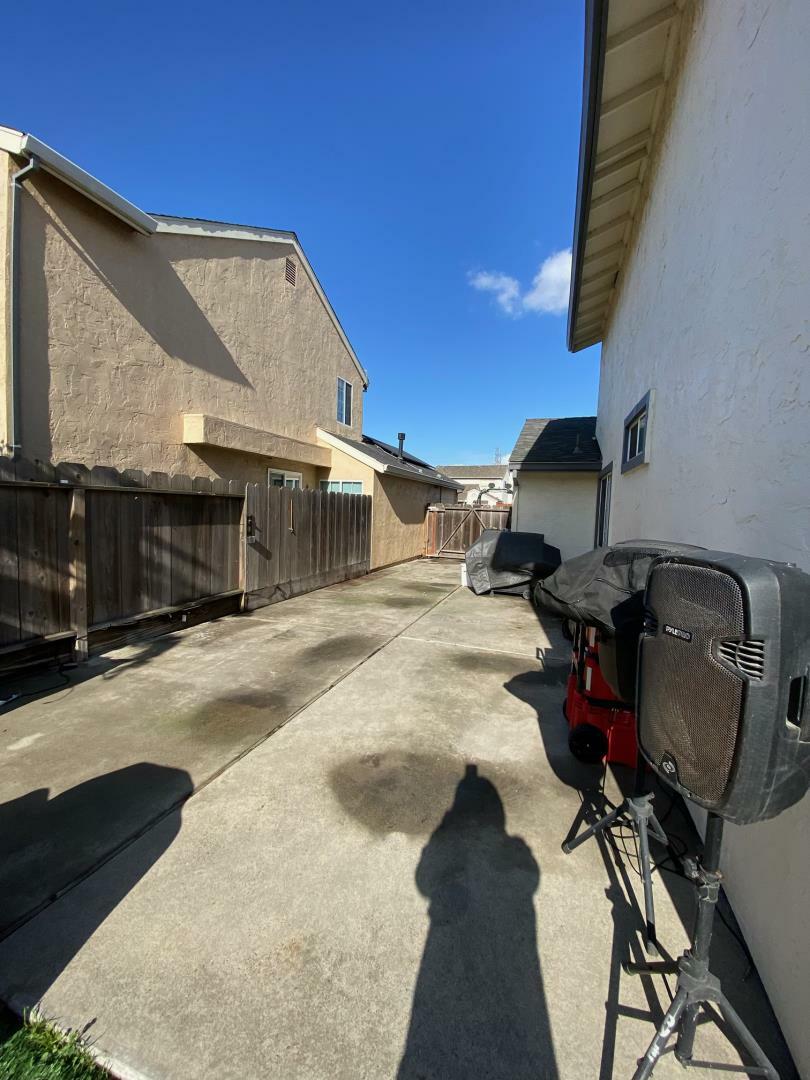 Property Photo:  403 Coit Street  CA 93907 