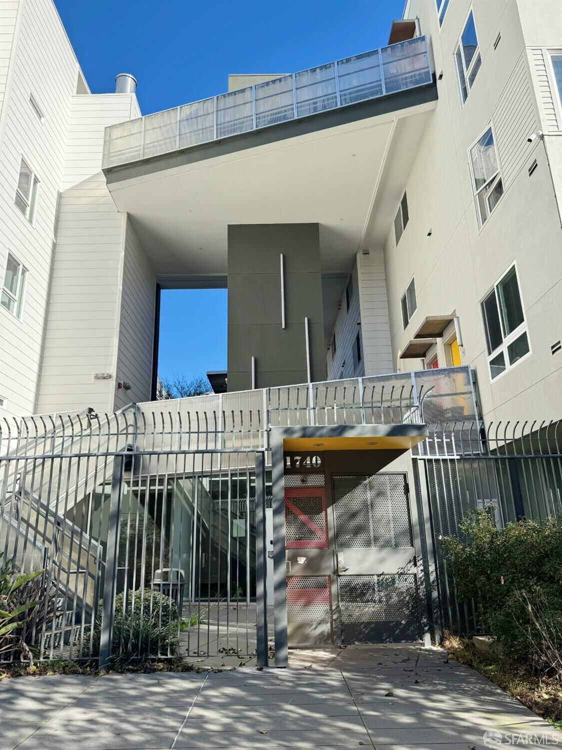 Property Photo: 1740 Bancroft Avenue 4504 CA 94124