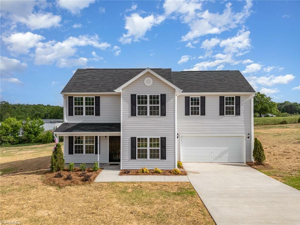 Property Photo: 117 Equestrian Trail NC 27025