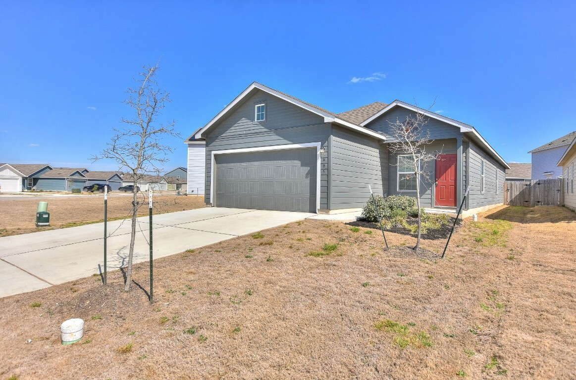 Property Photo:  605 Rancho Del Cielo Loop  TX 76537 