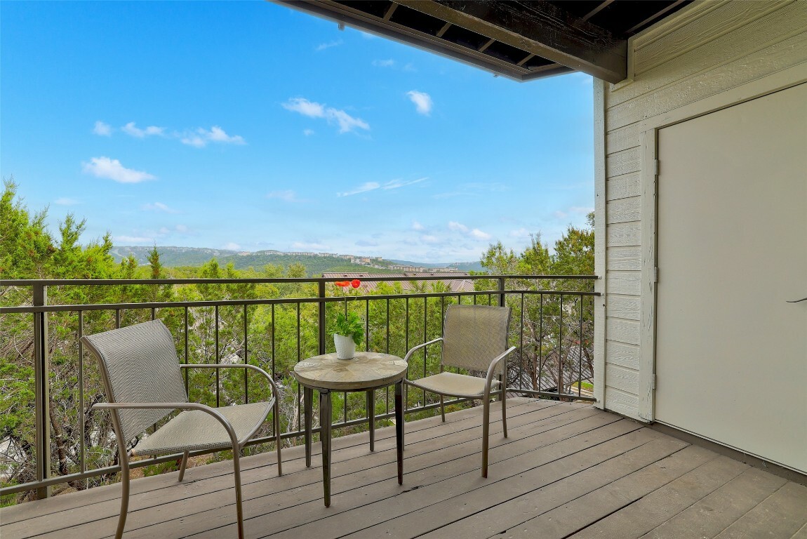 Property Photo:  6000 Shepherd Mountain Cove 1910  TX 78730 