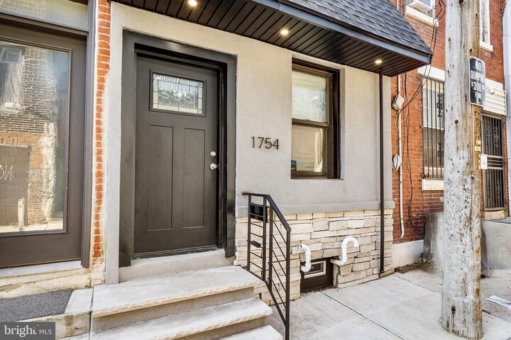 Property Photo:  1754 Waterloo Street  PA 19122 