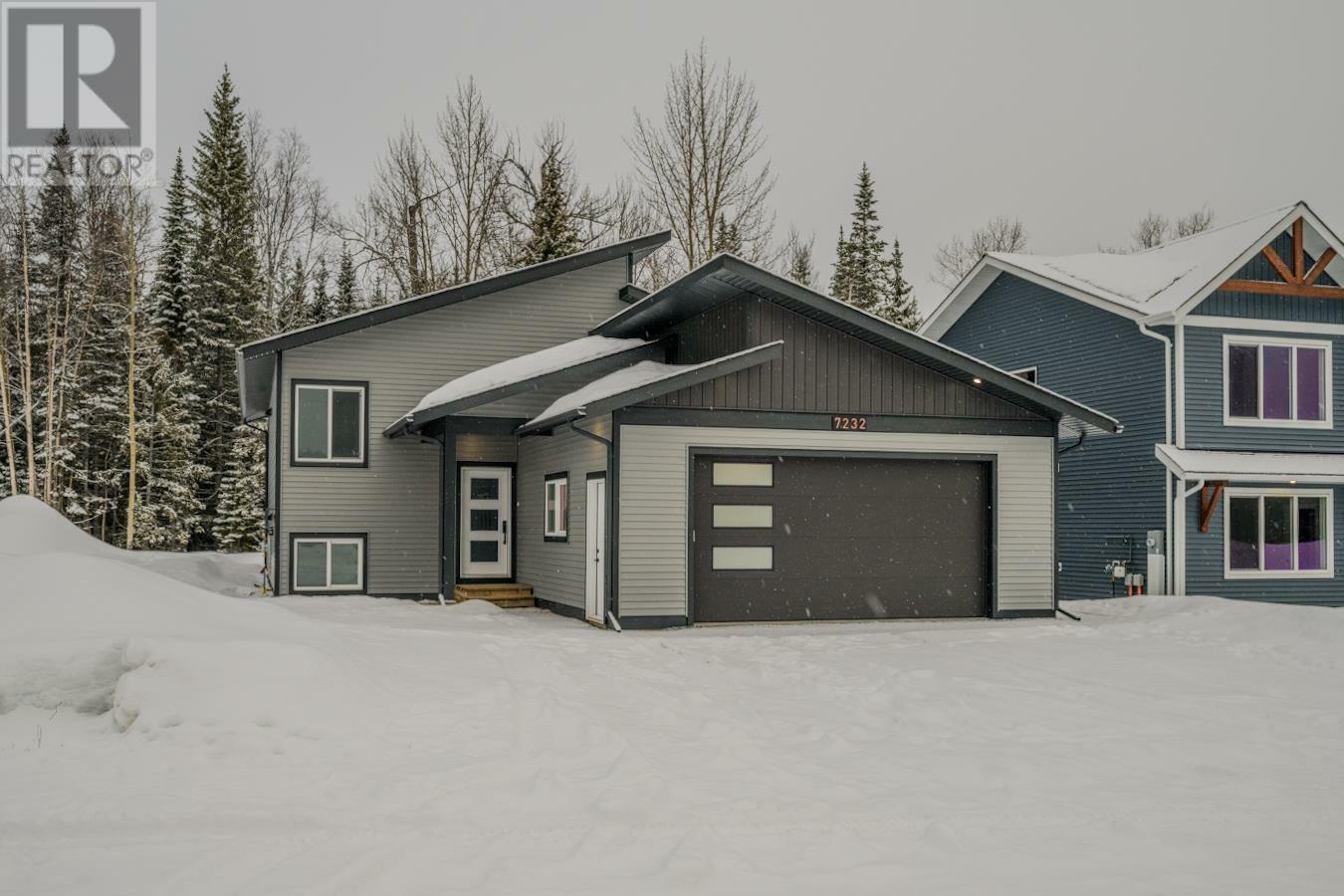 Property Photo: 7232 Hillu Road BC V2K 0B4