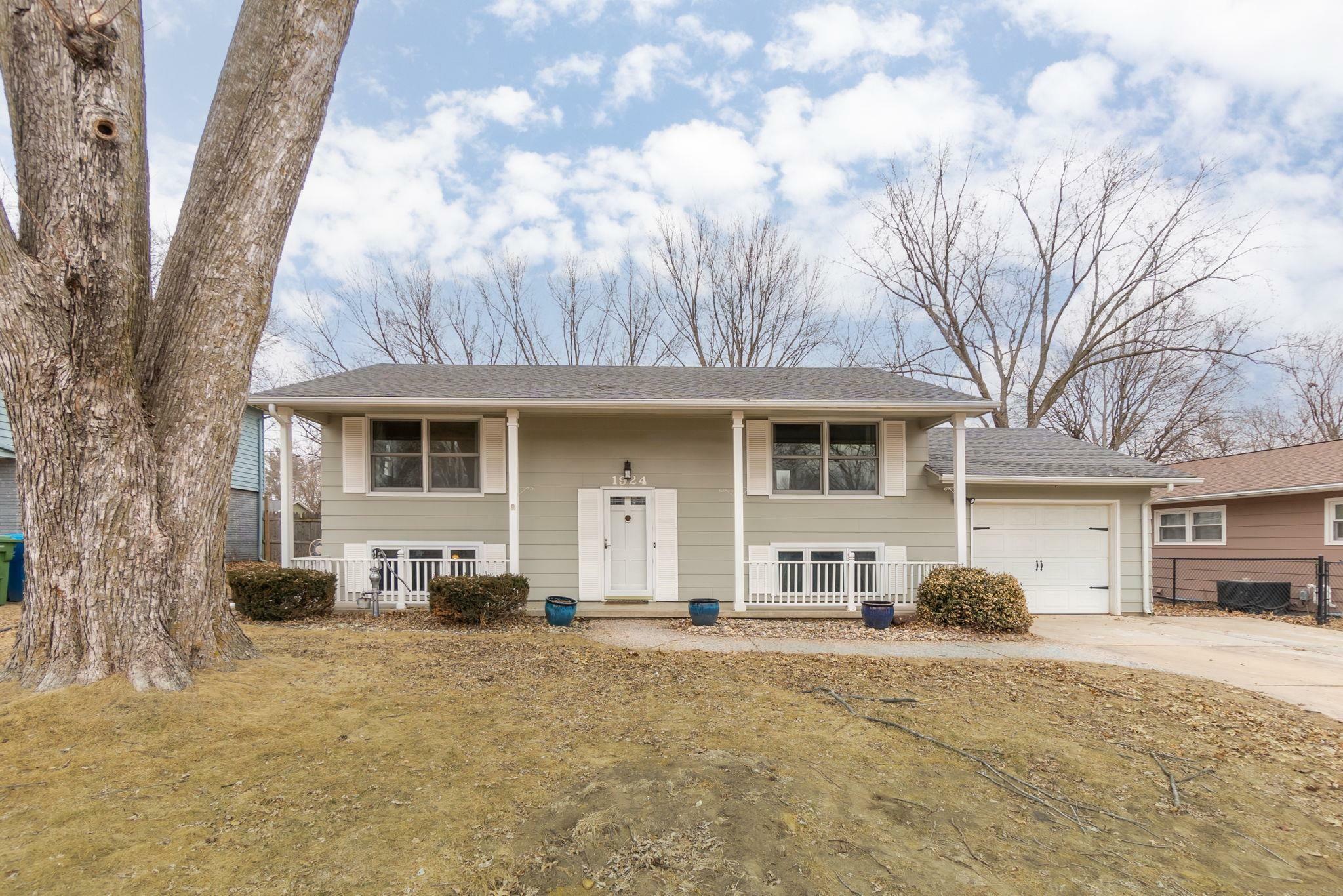 Property Photo:  1924 Tilbury Road  IA 50701 