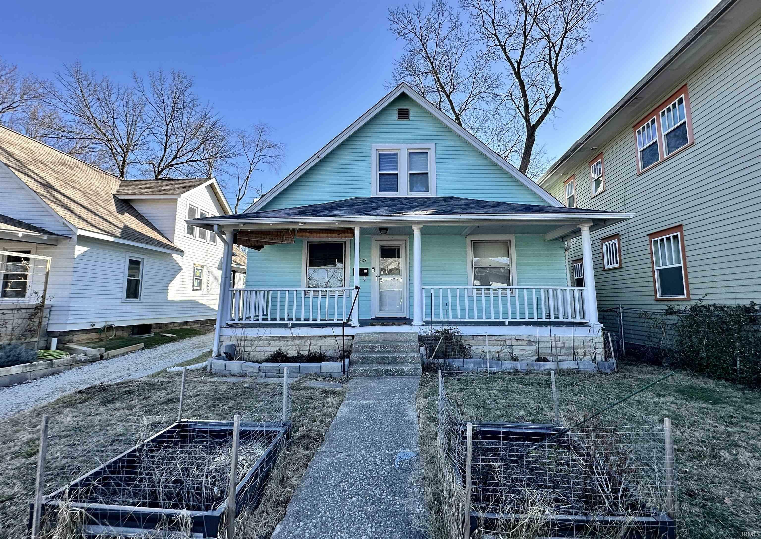 Property Photo:  1427 S Washington Street  IN 47401 