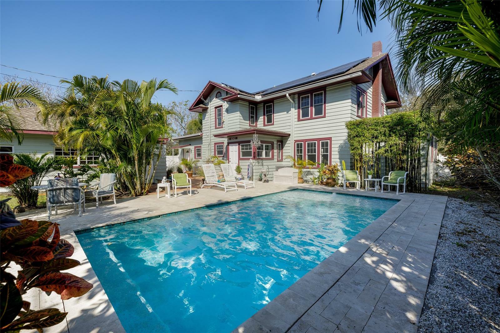 Property Photo: 6342 5th Avenue N FL 33710