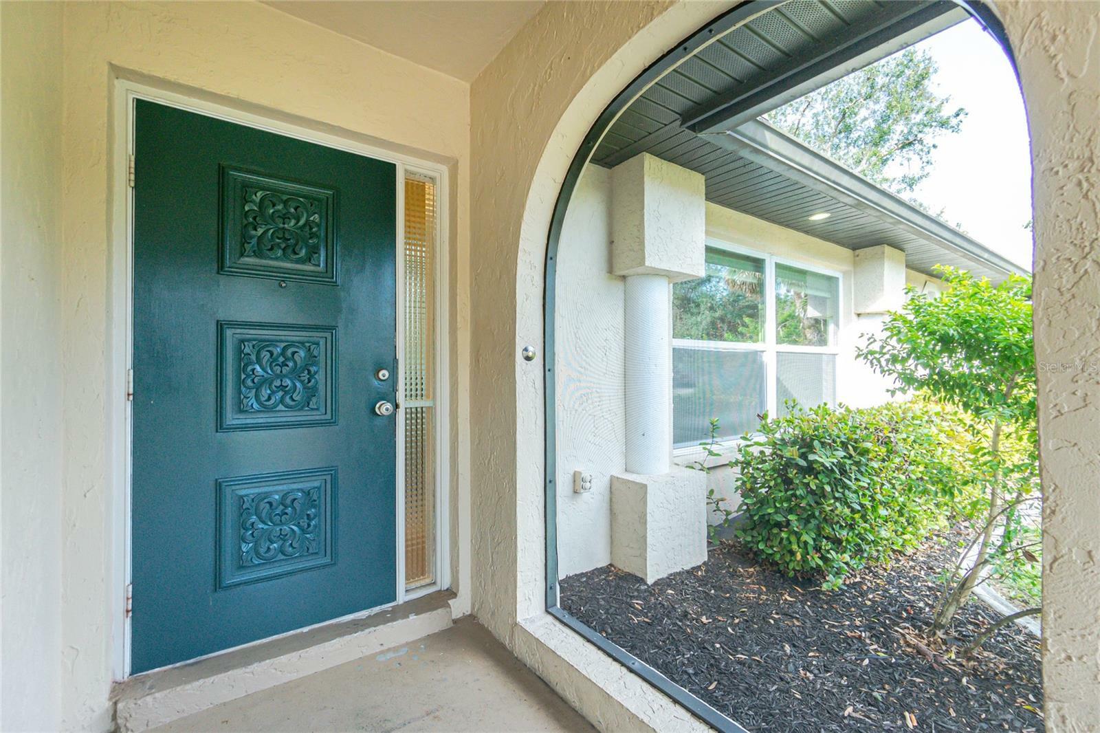 Property Photo: 1190 Victoria Ave NW FL 33948