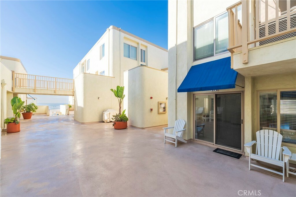 Property Photo: 711 Pacific Coast 313 CA 92648