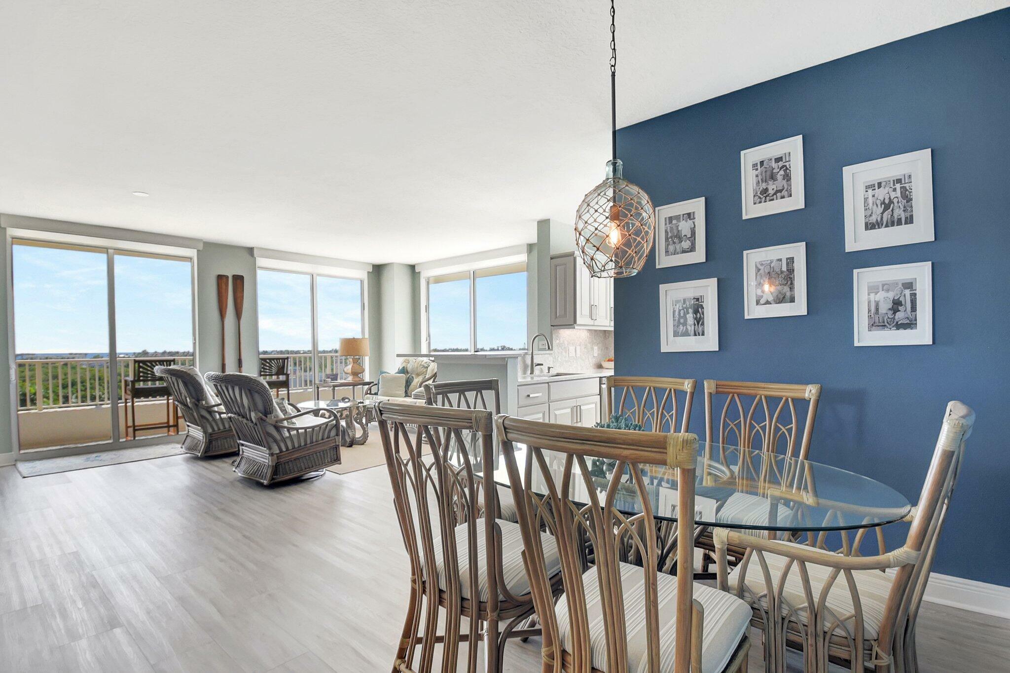 Property Photo: 625 Casa Loma Boulevard 702 FL 33435