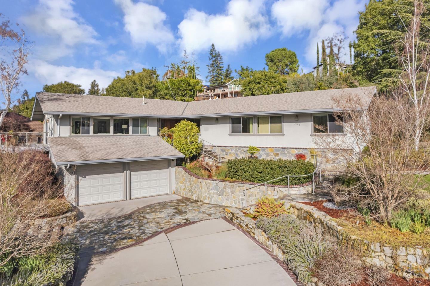 Property Photo:  252 Montclair Road  CA 95032 