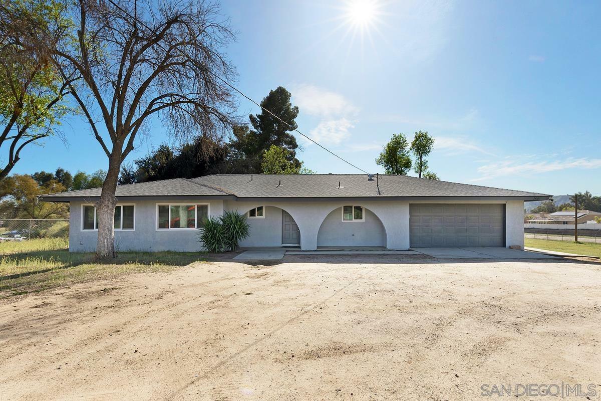 Property Photo:  24567 Adams Ave  CA 92562 