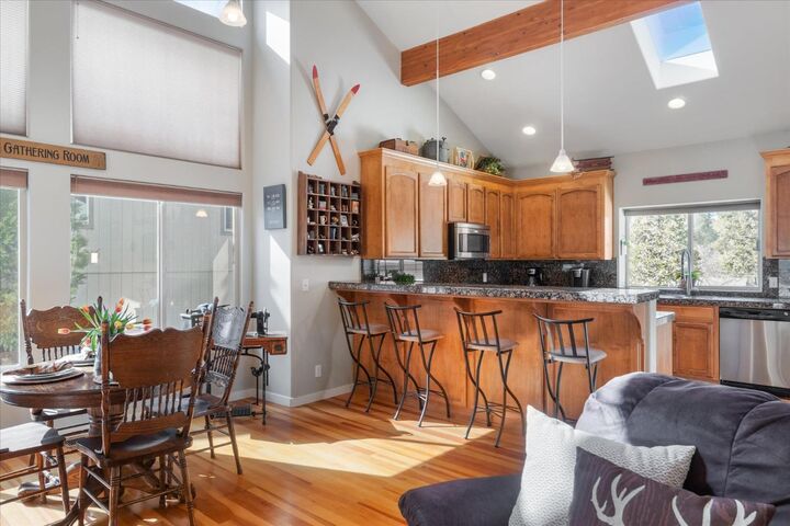 213 Lupine Lane  Murphys CA 95247 photo